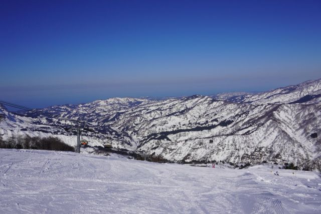 Charmant Hiuchi Snow Resort