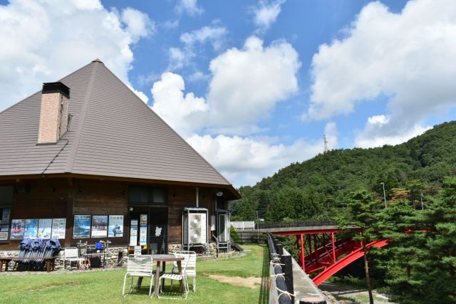 Michinoeki Tainai Tourism Exchange Center Tarugahashi