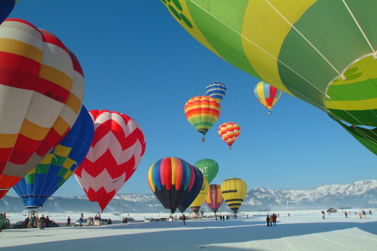 Hot Air Balloons, Japan Snow