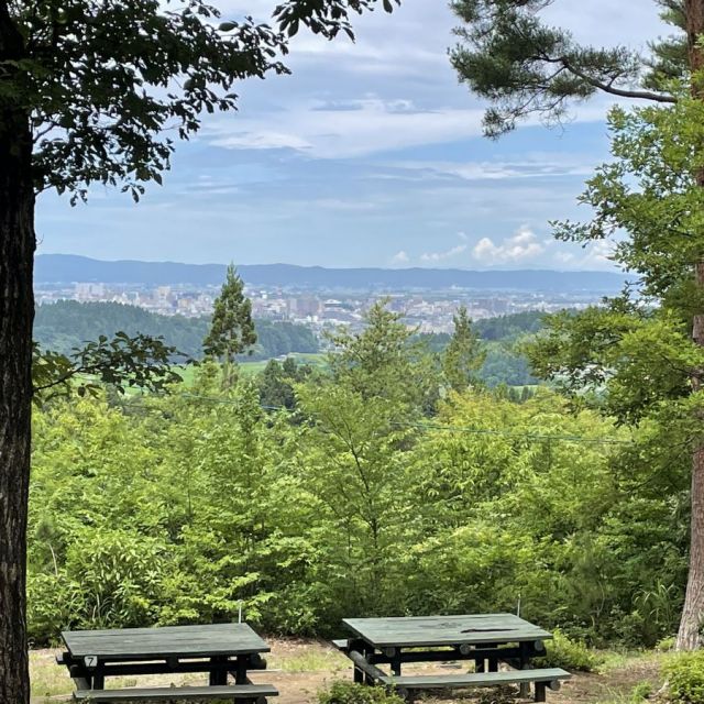 Higashiyama Family Land
