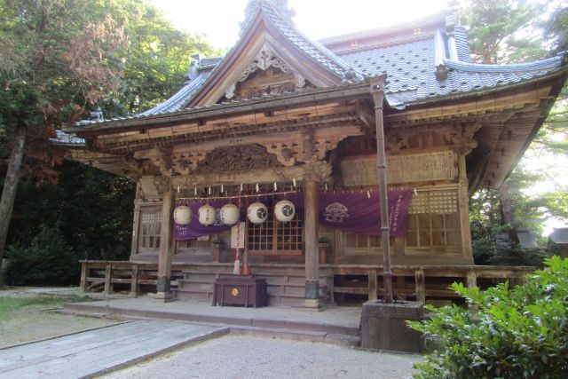 Senami Haguro shrine