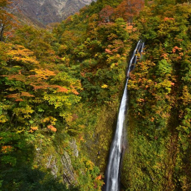 Nunohiki Waterfall