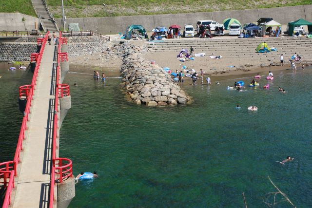 能生海水浴場