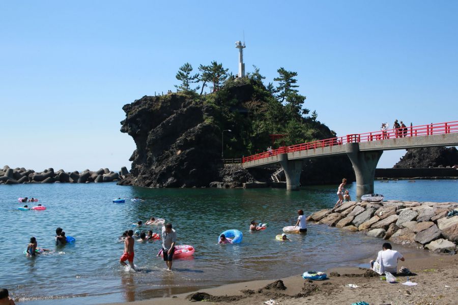 能生海水浴場 精彩景點 活動 暢享新潟