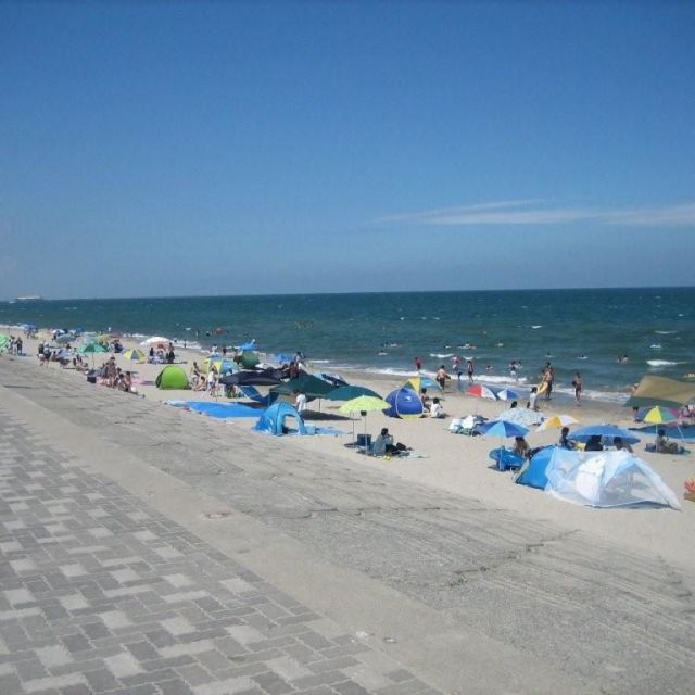 Fujitsukahama Beach