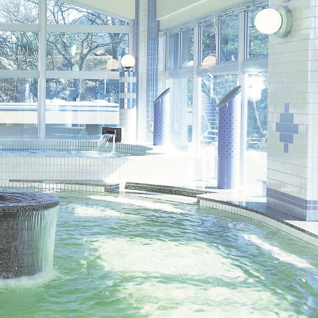 Kurhaus Tainai