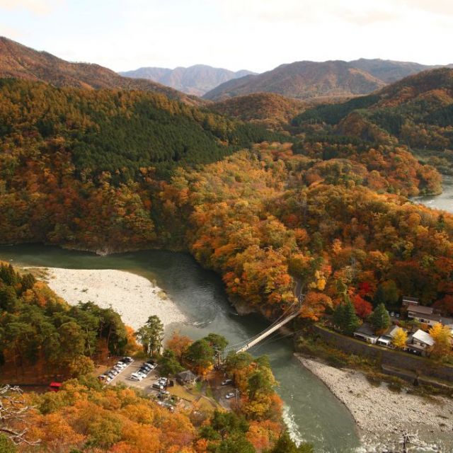 Takanosu Onsen (Echigosekikawa Hot Spring Area)