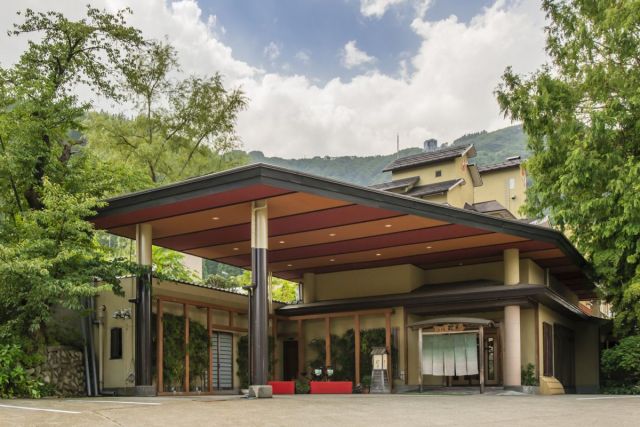 Shousenkaku Kagetsu