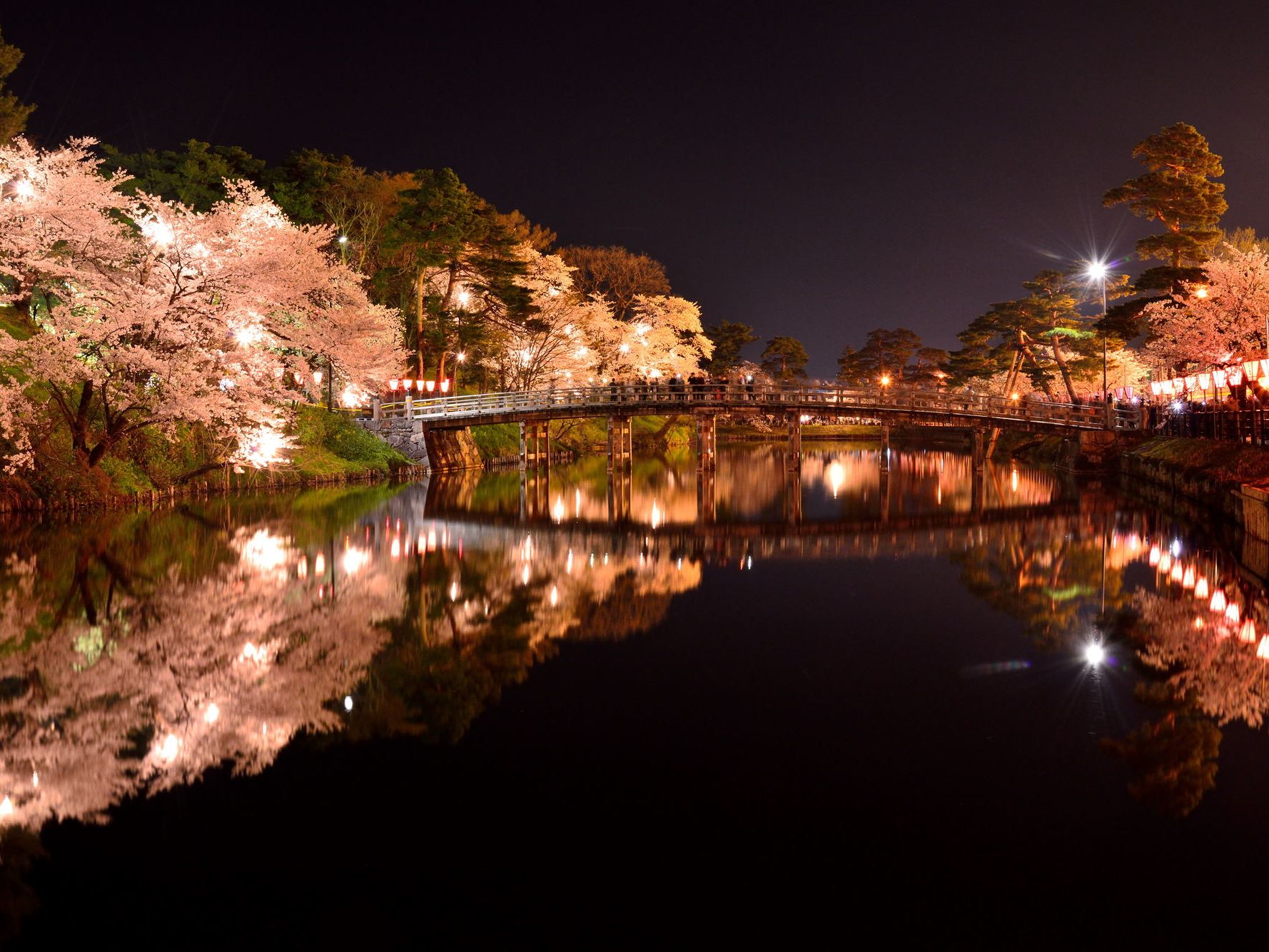 高田城址公園