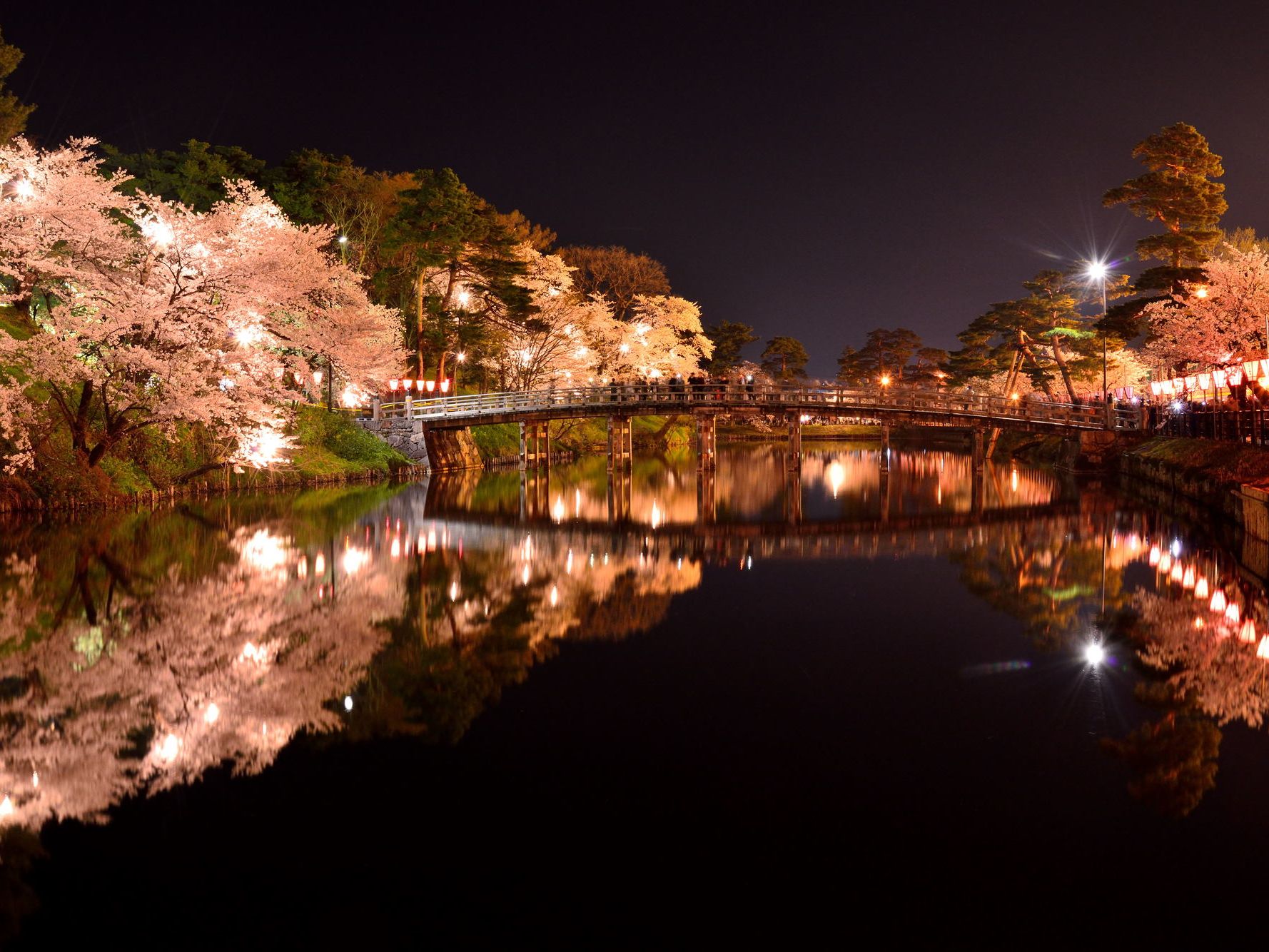 高田城址公園