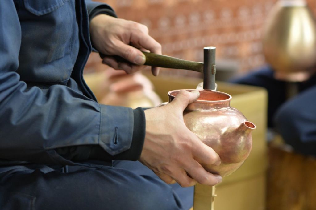 Niigata’s Traditional Crafts - A Legacy of World-Class Mastery